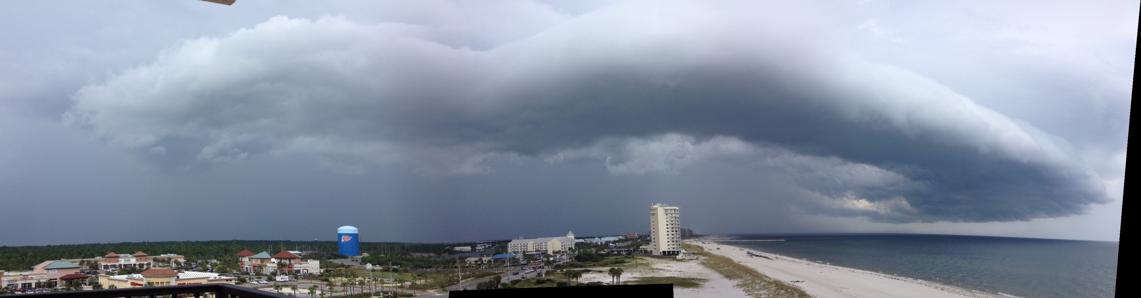 Gorgeous Shelf Cloud from Orange Beach