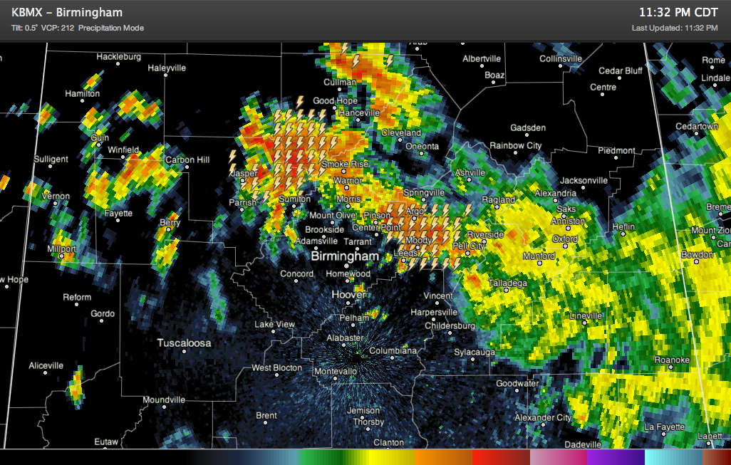 Heavy Thunderstorms Late Tonight