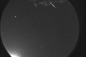 Draconid Meteor Shower peaks Mon Oct 18