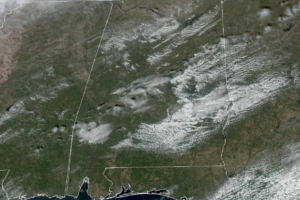 A Few Clouds & Very Nice at Midday A Few Clouds & Very Nice at Midday