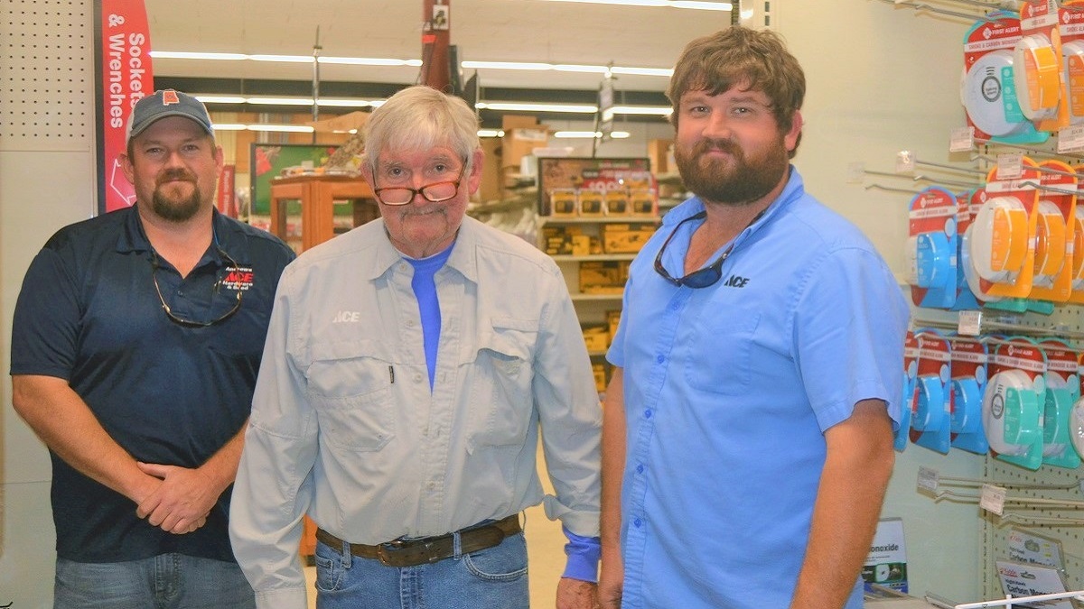 Alabama Newscenter — Alabama Family Aces 60 Years as Owners of Chatom’s