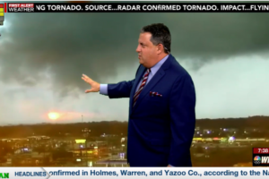 Confirmed Tornado Movcing Through Southern Jackson MS