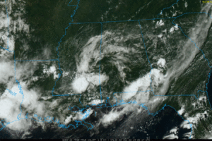 Heat Levels Rise Over The Weekend; Isolated Afternoon Storms