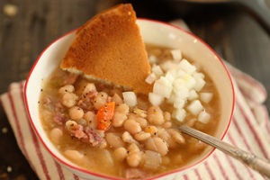Alabama NewsCenter — Recipe: Slow Cooker Ham and Beans