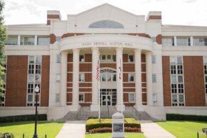 Alabama NewsCenter — Deshe family gift launches campaign to renovate University of Alabama’s Alston Hall