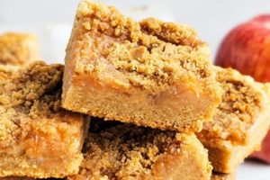 Alabama NewsCenter — Recipe: Apple Pie Sugar Cookie Bars