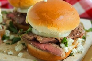 Recipe: Grilled Steak Sliders with Onions & Blue Cheese