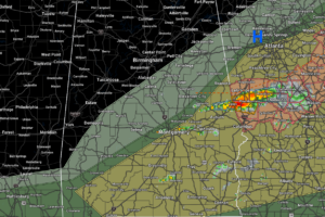 Strong Storms Moving into Georgia, More Storms Possible Through the Day over Central and South Alabama