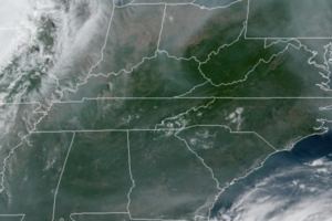 Midday Nowcast: Still Hazy Today; Rain Chances Begin to Increase Tomorrow Midday Nowcast: Still Hazy Today; Rain Chances Begin to Increase Tomorrow
